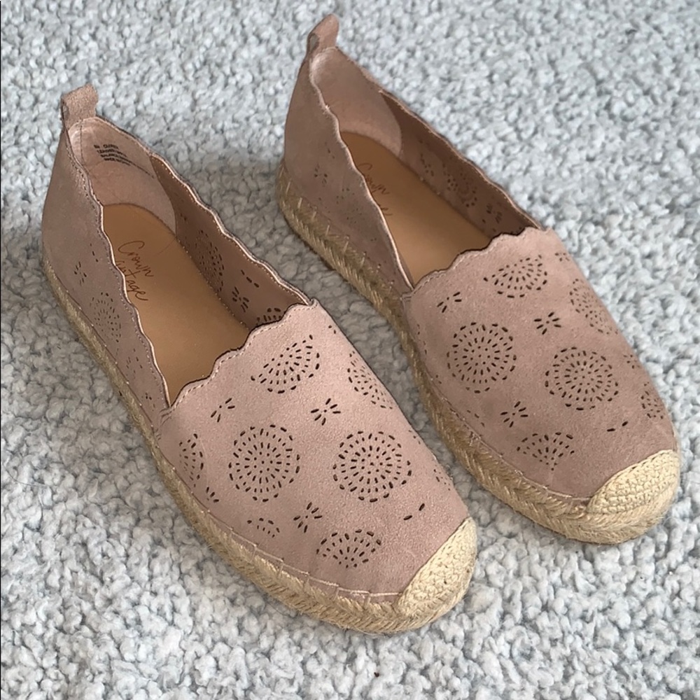 Tan espadrilles
